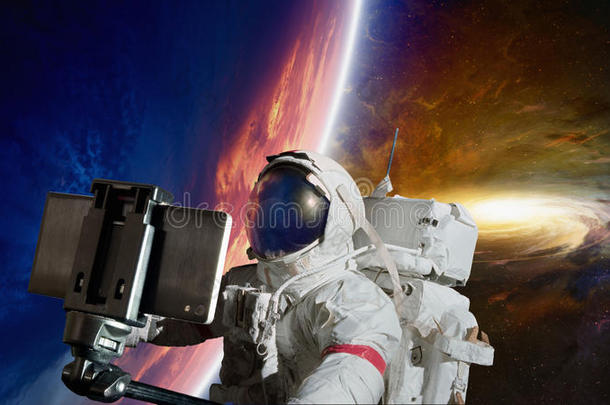 宇航员照相机宇宙发现地球