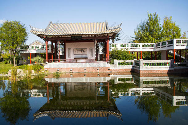 亚洲中国，北京，花园博览会，风景园林，亭台楼阁和开放大厅