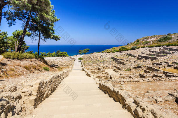 卡米罗斯遗址的古城楼梯