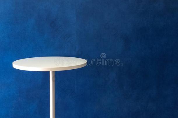 背景蓝色最小值简单地桌子