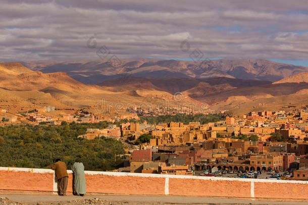 博马伦·达迪斯市靠近摩洛哥的戈格斯·德迪斯