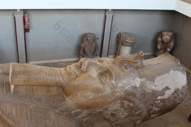 孟菲斯市国王拉姆西斯二世的巨人