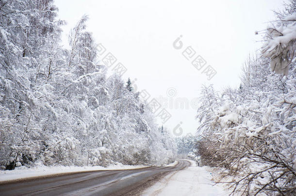 冬季雪路