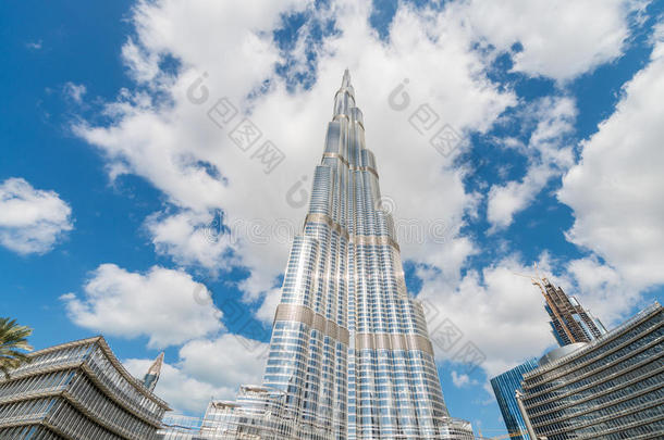 迪拜，阿联酋-2015年11月22<strong>日</strong>：BurjKhalifa，<strong>世界</strong>上最高的建筑，829.8米高。 它是<strong>城市</strong>的新象征
