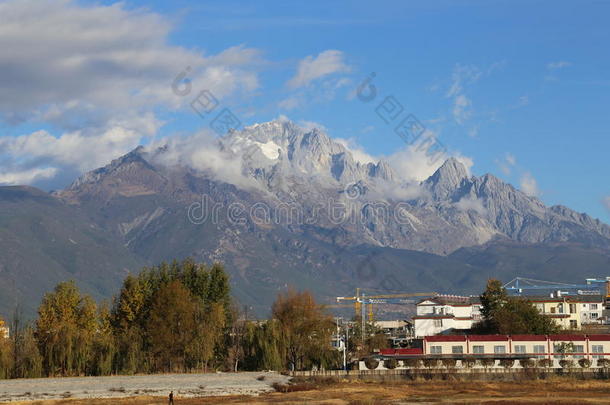 玉龙雪山