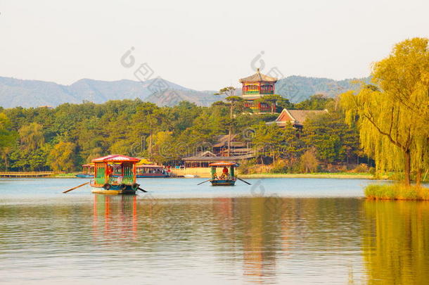 承德御避暑山庄场景-承德御避暑山庄场景-夕阳下的小金山