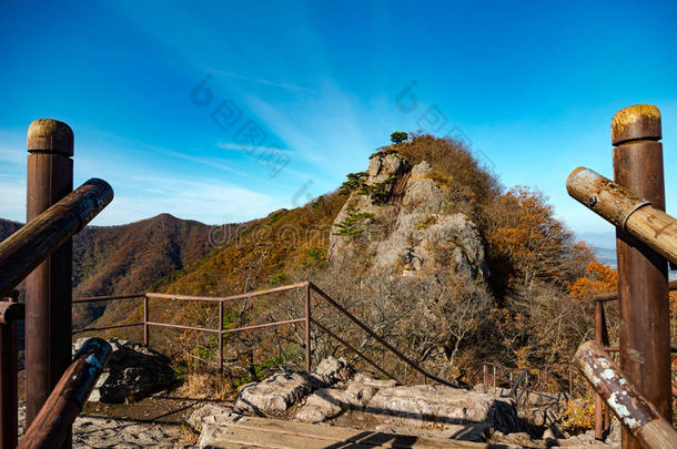 山中之秋——南韩奈良山