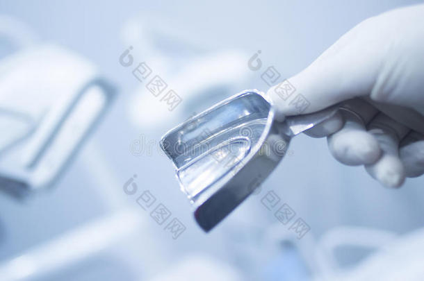牙科模具牙医牙齿陶瓷板铸造