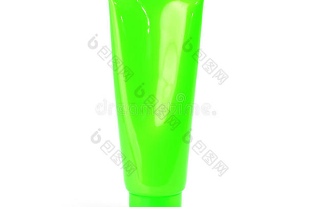 白色背景上的绿色塑料瓶