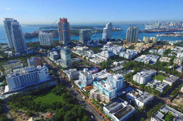 航空图像迈阿密海滩以南的第五条街