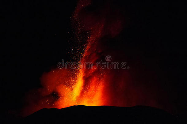 埃特纳<strong>火山</strong>喷发