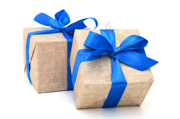 礼物包裹蓝色丝带
