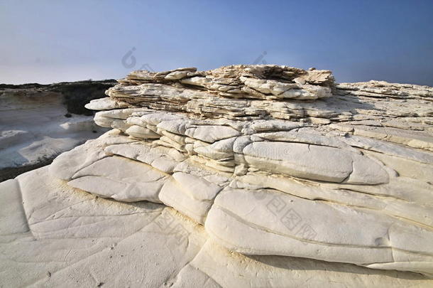 <strong>塞浦路斯</strong>海岸上美丽的白色岩层