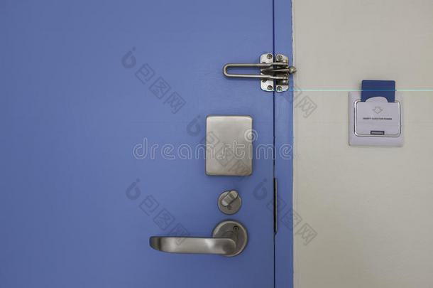 门配不锈钢锁套和门禁卡
