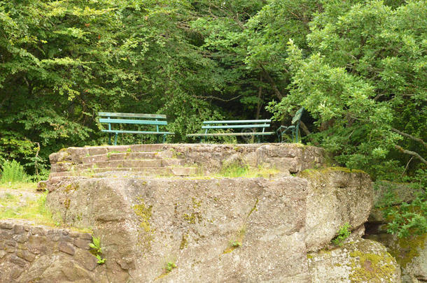 法国，风景如画的蒙特桑特奥迪勒在巴斯莱恩