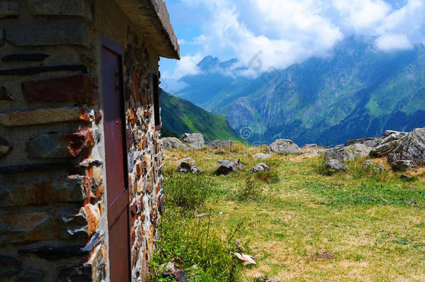 云领域绿色徒步旅行小屋