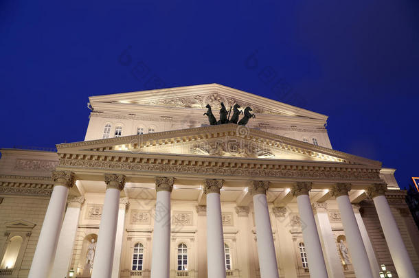 俄罗斯莫斯科，夜间的大剧院（大剧院、大剧院或大剧院，也被拼写为bolshoy）