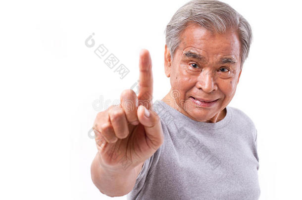 自信的老人举起一根手指，第一个手牌通用电气