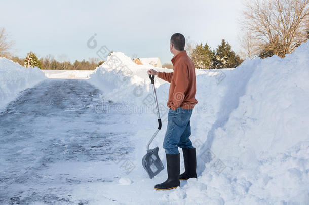 成人暴风雪此 路 不通白种<strong>人间</strong>隙