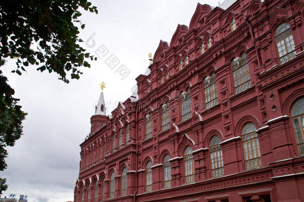 在莫斯科<strong>红色</strong>广场上建造<strong>历史</strong>博物馆。
