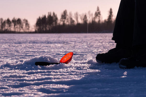 活动渔业钓鱼淡水冰冻的