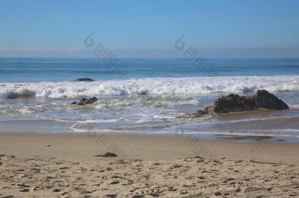 海滩加利福尼亚海岸水晶湾海洋