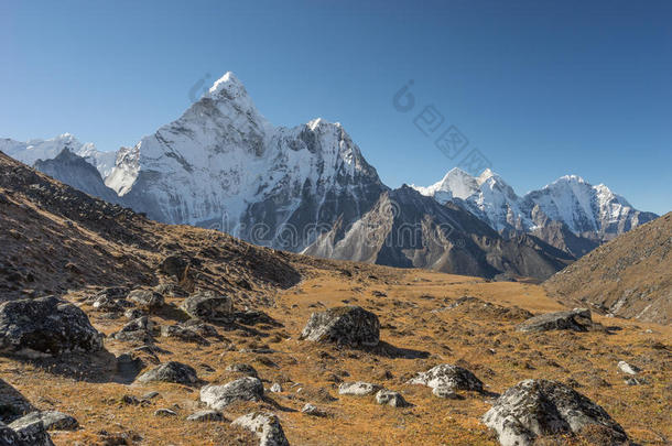 珠穆朗玛峰，珠穆朗玛峰