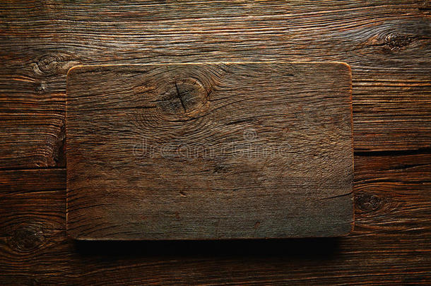 老化的木材切割板<strong>作为</strong>一个合作空间