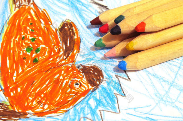 彩色铅笔与<strong>儿童绘画</strong>
