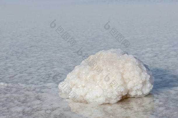 死海盐水晶，中东