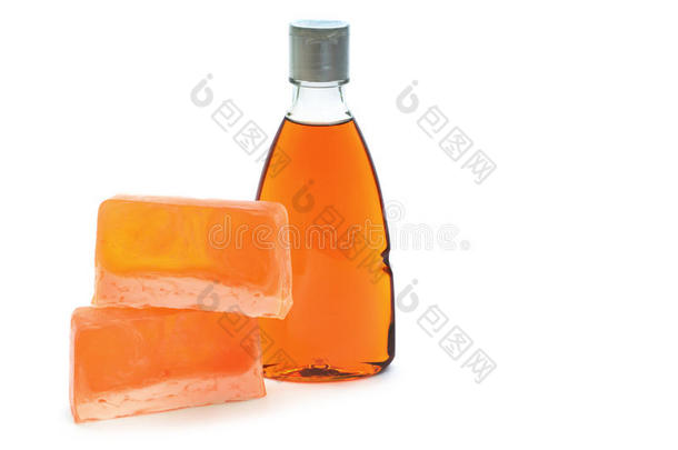 手工皂，橙色沐浴露瓶。