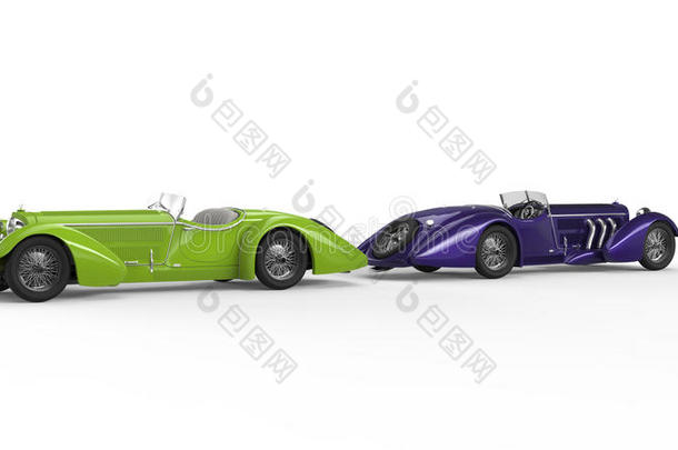 绿色和紫色的老式汽车