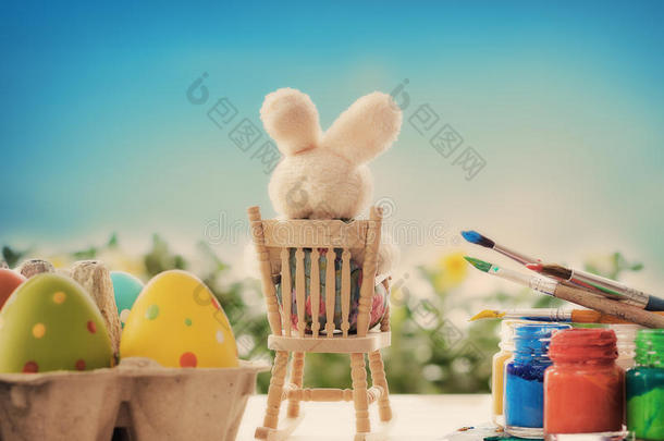 四月背景篮子刷兔子