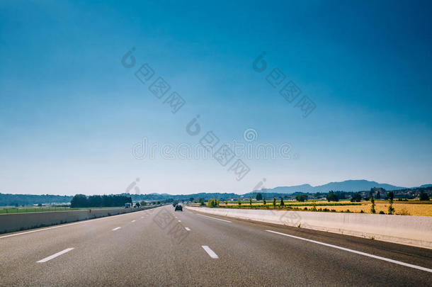 美丽的沥青路，高速公路，高速公路，阳光下的公路