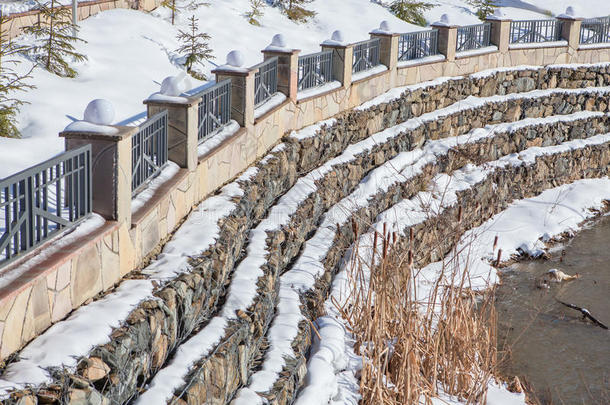 边界堤道混凝土建设路堤