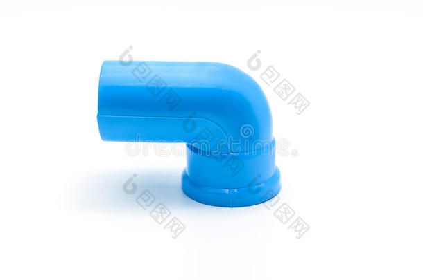 蓝色<strong>PVC</strong>管道连接与阀门隔离在白色