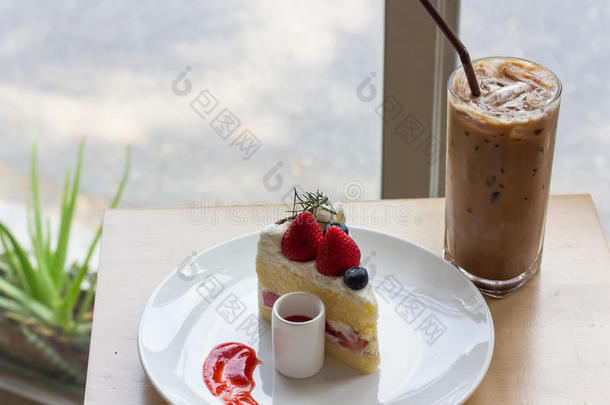 草莓酥饼