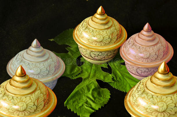美丽的五色壶泰国风格