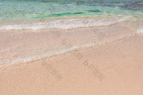 夏季沙滩背景，干净的沙滩