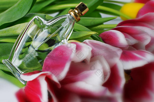香水和鲜花