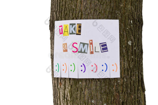 一篇带有短语的纸广告：微笑和微笑标志。
