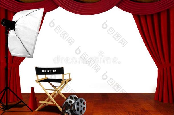 导演椅子和设备准备在舞台上试镜