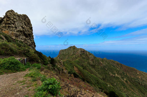 美丽的特纳里夫景观-阿纳加山