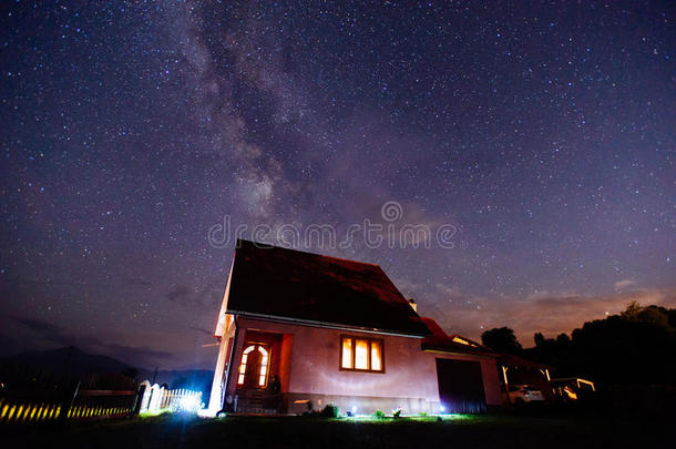 摘要和弧建筑学星芒