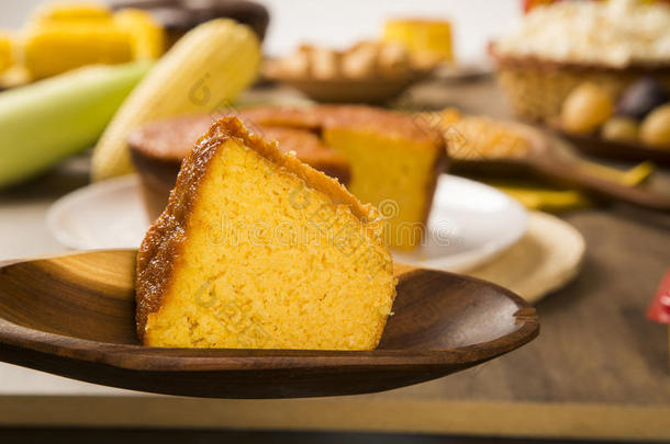 玉米蛋糕。 巴西传统的玉米制品。