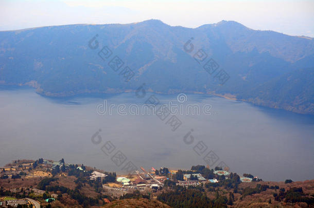 阿希亚洲亚洲的雪崩火山口