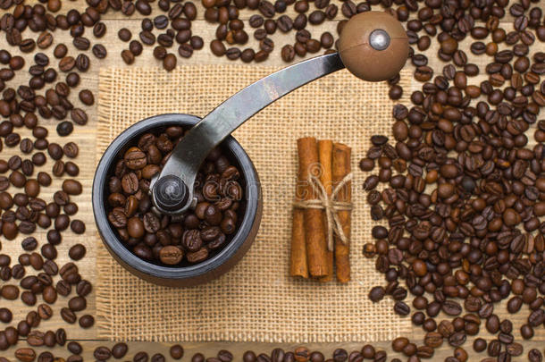 咖啡机满咖啡豆