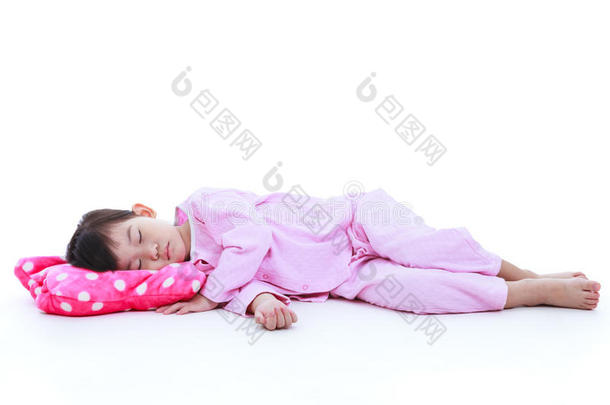 全身。 健康的孩子概念。 亚洲女孩睡平安福