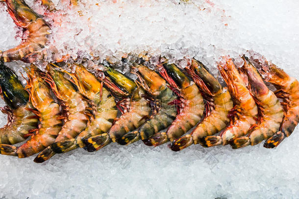 泰国海鲜市场的新鲜虾