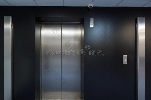 电梯舱不锈钢